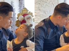 C. Ronaldo không cho con ăn chocolate