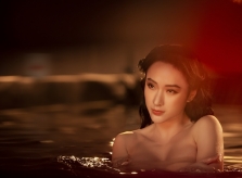 Angela Phương Trinh bất ngờ sexy