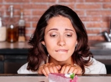 5 dấu hiệu cơ thể nhắc bạn ăn ít ngọt lại