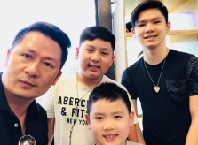 Bằng Kiều, Trizzie cùng đến cổ vũ cho con út thi võ