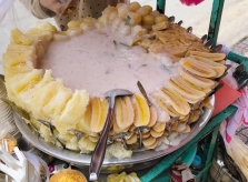 Bánh chuối xào dừa đắt khách ở Sài Gòn