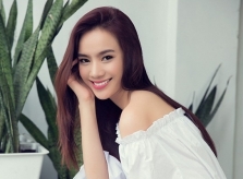 Ca sĩ 'bản sao Hồ Ngọc Hà' bí mật đính hôn