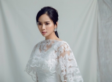 Bella Mai thử phong cách quý tộc