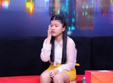 Cô bé 14 tuổi chỉ mơ ước bữa cơm nhà đủ thành viên