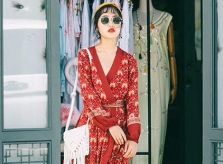 Bí kíp chọn váy áo để có ảnh du lịch 'ảo diệu' như các hot girl