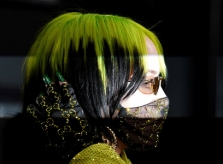 Gu thời trang lập dị của Billie Eilish