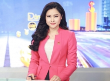 BTV Khánh Ly: Ai trong đời cũng có lúc phải rơi nước mắt vì tiền