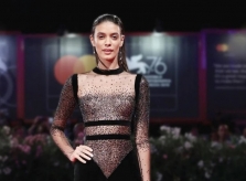 Mỹ nhân Hollywood chuộng đầm dạ hội Reem Acra