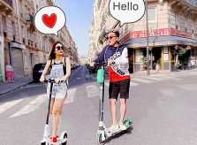 Đàm Vĩnh Hưng: 'Tôi và Mỹ Tâm có tướng phu thê phải không?'