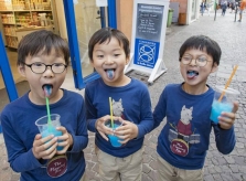 Dàn nhóc tì sinh ba của Song Il Gook ngày càng đáng yêu