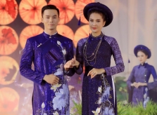 “Đêm nguồn cội” lộng lẫy trong Áo dài Việt Hùng trên sân khấu Lễ hội Áo dài TP.HCM