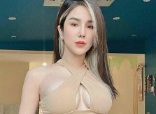 Ảnh sao 17/8: Diệp Lâm Anh khoe dáng nuột nà