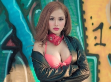 Đời thực nóng bỏng của DJ Kiên Giang bị chuốc chất kích thích đến ngất xỉu khi diễn ở bar