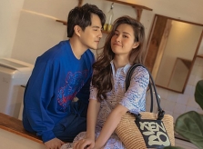 Ảnh sao 6/6: Đông Nhi làm nũng chồng