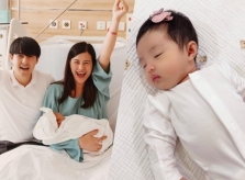 Đông Nhi lần đầu khoe rõ mặt con gái