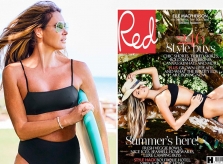 Siêu mẫu giữ kỷ lục 5 lần lên bìa Sports Illustrated dáng thon nuột ngỡ ngàng ở tuổi 56