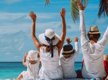 Gắn kết tình thân với những chuyến đi trọn màu hạnh phúc