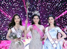 Gia cảnh ít biết của Hoa hậu Tiểu Vy và 2 Á hậu tài sắc vừa đăng quang