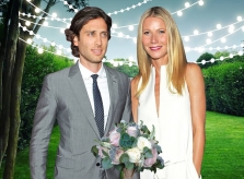 'Bạn gái Iron Man' Gwyneth Paltrow làm đám cưới với chồng thứ hai