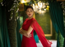 Nhan sắc tuổi 43 của Hoa hậu Hà Kiều Anh