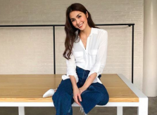 Ảnh hot 29/11: Hà Tăng khoe nụ cười tỏa nắng