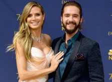 Heidi Klum đính hôn với bạn trai kém 17 tuổi