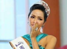 H'Hen Niê bức xúc khi bị mạo danh