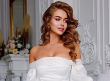 Hoa hậu Hoàn vũ Nga xin lỗi vì chê bai nhan sắc đối thủ