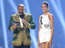 Hoàng Thùy hài lòng khi vào Top 20 Miss Universe