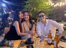 Hoàng Thùy Linh - Gil Lê vui tươi bên hội bạn thân