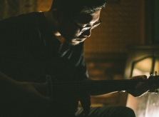 Hoàng tử indie Vũ: 'Muốn tự tạo dòng nhạc riêng, như Trịnh Công Sơn'