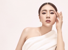 Hồ Bích Trâm cô đơn sau hơn một năm chia tay bạn trai