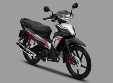 Honda Blade thay tem, đổi đồng hồ, giá 18,8 triệu