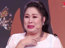 Showbiz 9/1: NSND Hồng Vân đau xót khi hay tin đạo diễn Đào Bình qua đời