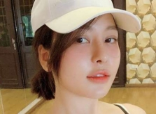 Hot girl Trâm Anh triết lý sâu cay, ngầm thanh minh vụ lộ clip nóng?