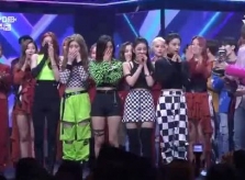 ITZY được lòng netizen nhờ khả năng hát live mượt
