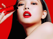 Sao Hàn tô son đỏ đậm: Jennie sang chảnh, Sulli bí ẩn mê hoặc
