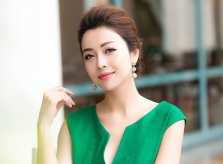 Hoa hậu Jennifer Phạm mang thai lần bốn