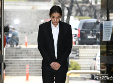 Jung Joon Young lộ bản chất biến thái từ lâu
