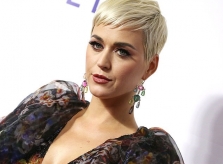 Thiết kế giày của Katy Perry đứng trước nguy cơ bị thu hồi