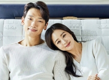 Kim Tae Hee: 'Hôn nhân có lúc khó khăn'