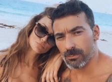 Lavezzi và bạn gái mới bị dọa tung video sex