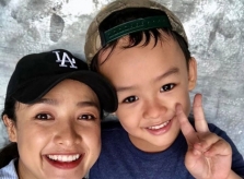 Con trai phụ Lê Bê La bê mì từ thiện