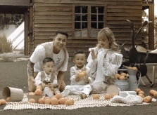 Vợ chồng Lê Hoàng hài lòng khi cùng rút khỏi showbiz