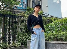 Ảnh sao 18/9: Lê Phương khoe eo thon