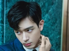 Vẻ soái ca của 'bạn trai' Dương Tử