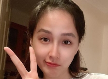 Ảnh sao 18/8: Mai Phương Thúy mi nhon hơn