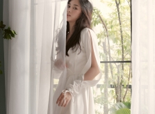 Mai Thanh Hà gợi ý chọn váy đi tiệc mùa hè