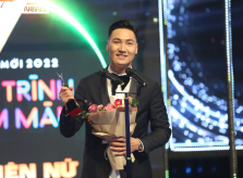 Mạnh Trường, Hồng Diễm đoạt giải Diễn viên ấn tượng tại VTV Awards
