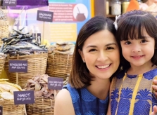 Mỹ nhân đẹp nhất Philippines trị thói kén ăn của con